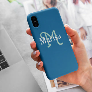 Protective iPhone cover customizable with name and initials