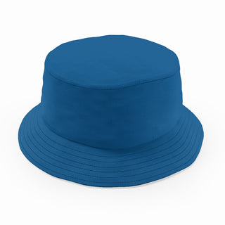 Cappello Blu Miramare personalizzato con iniziali ricamate.