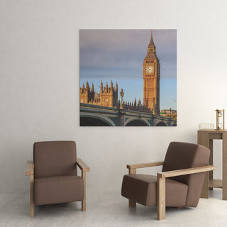 Customizable canvas painting with city photos measuring 40 x 30